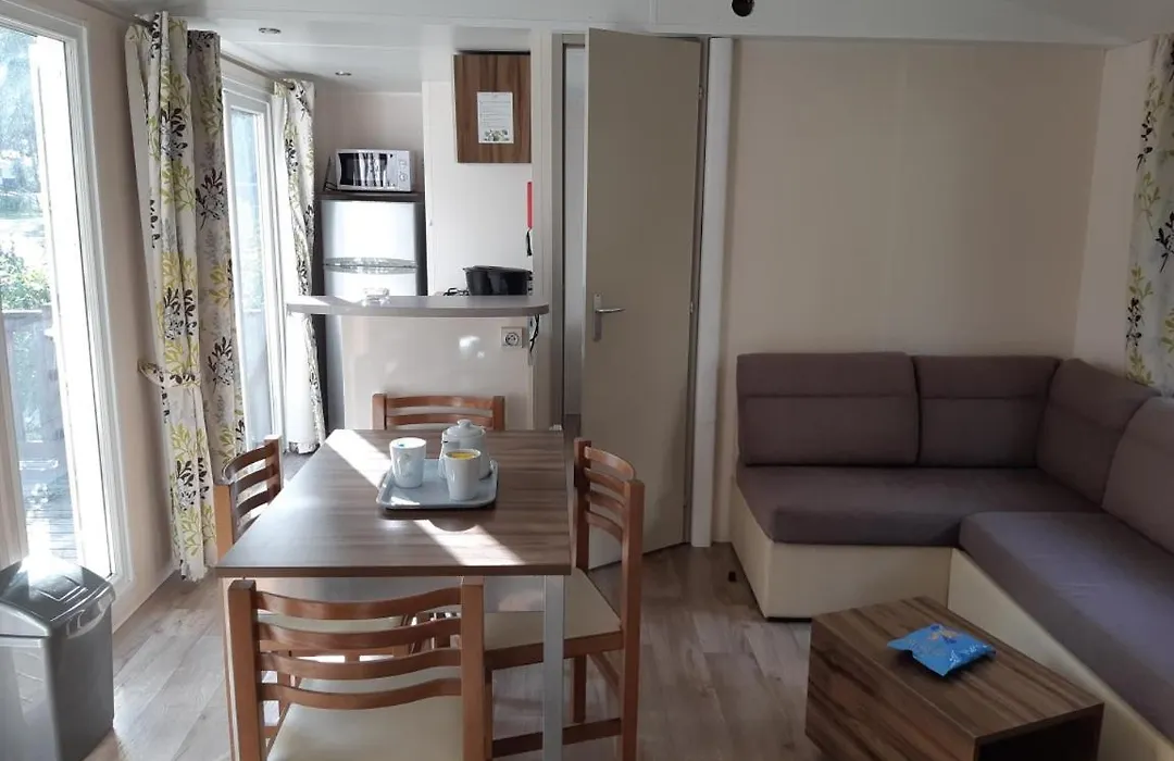 Camping La Bonne Anse La Palmyre-1