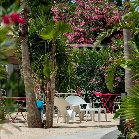 Résidence Agathéa - Esprit Hôtel - Centre Port - Cap d'Agde-3