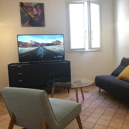 Logement Dans Le Vieux Tours-2