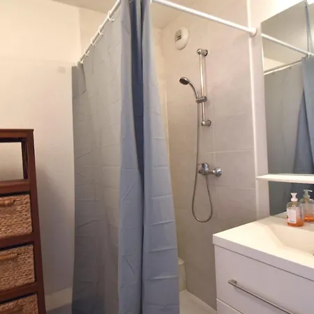 Studio Gare St Roch 1Er Etage - Air Rental-2