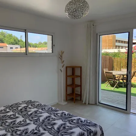 Chambre privée avec terrasse-2