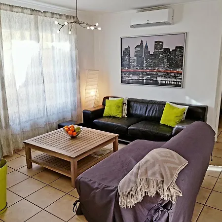 T2, Parking Prive, Clim, 5Min A Pied Du Centre Ville-3
