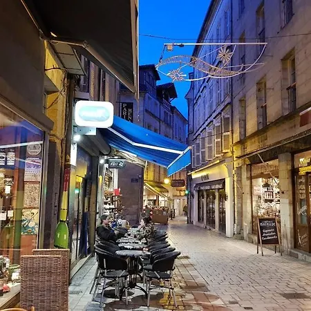 Superbe Loft T4 De 96 M2 Au Coeur Perigueux-2