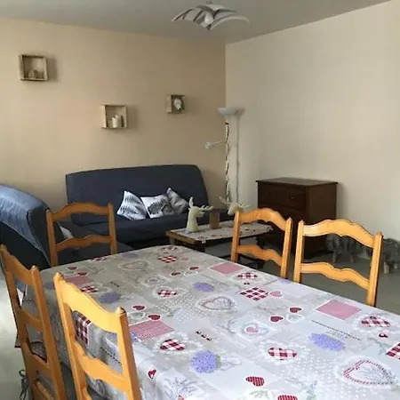 Appartement 4 - 6 Personnes Avec Wifi Centre La Bourboule-3
