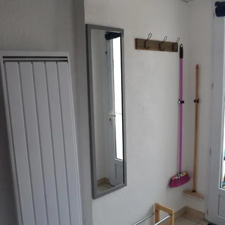 Maison 300 M De La Plage-3