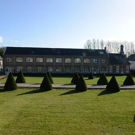 Le Chateau de Chantereine-2