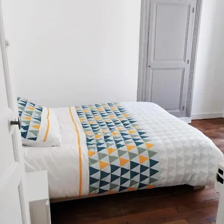 Bel Appartement Ancien Poitiers Centre - 4 Chambres-2