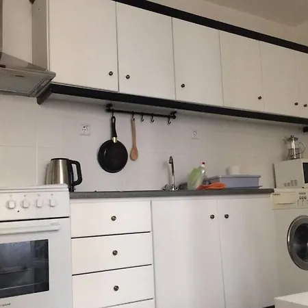 Istos Apartment 1-3