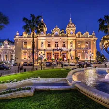 monaco, CHAMBRE LUXE, à 250M casino-2