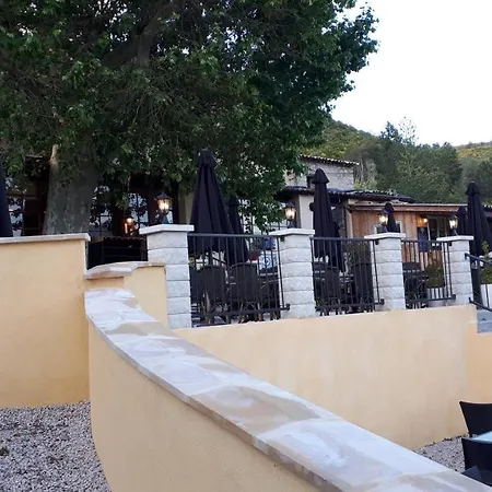 Villa-Castellane-2