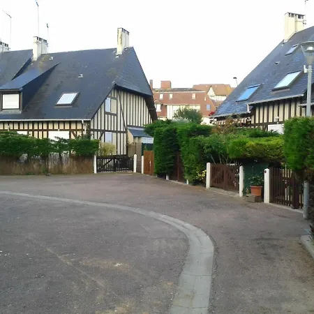 cottage duplex Villers sur mer 150 m de la plage-3