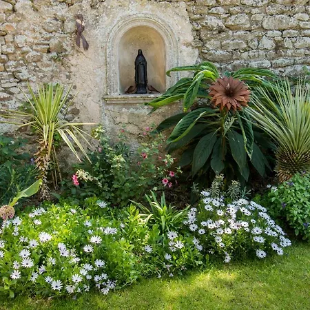 chambre d'hôte et gîte du jardin des corsaires-3