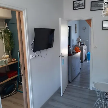 Joli Duplex Proche Commerces Et Mer-3