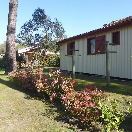 Chalet Soulacais avec piscine-2