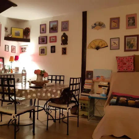 Chez Coco, 7 persons, triangle d'or, hypercentre-3