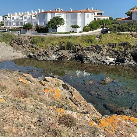 Beachfront Duplex With Terrace And Sea Views --2