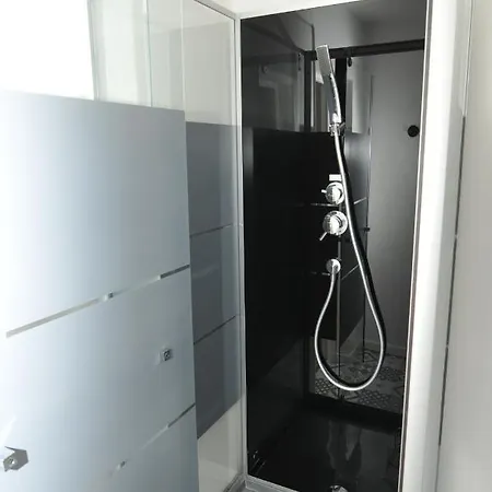 Pres Des Bassins, Appartement 35M2 Hyper Centre Honfleur-3