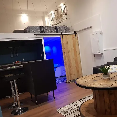 LH Évasion loft pour 2 avec balnéo-3