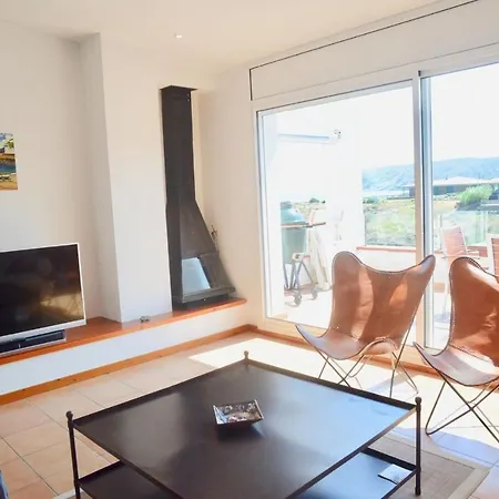 Beachfront Duplex With Terrace And Sea Views --3