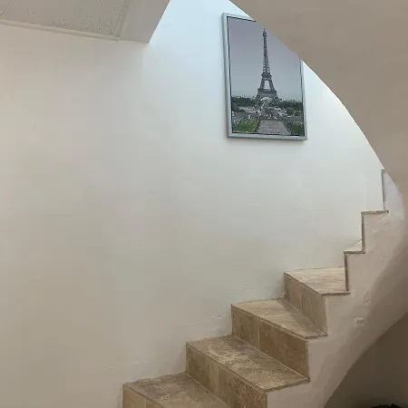 Bel Appartement Terrasse 4 Étoiles Intra Muros-3