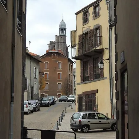 Monfs Apparts Clermont-Ferrand, Pres De Toute Commodites-3