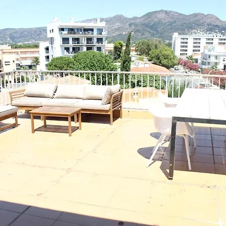 Beautiful Apartment, Sunny Terrace, Top Floor With Beach View-3