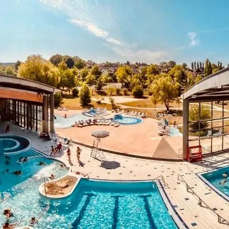 Apprt Calme 2 Chambres, Proche Thermes Et Centre Ville, Parking Gratuit-2