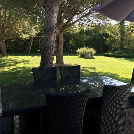 Piscine et jacuzzi à 2km de la plage de St Georges de didonne-3