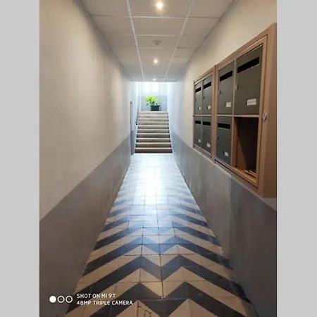 157m2, 4 chambres, 4 salles de bains, 2 WC, 2 parkings en hypercentre-3