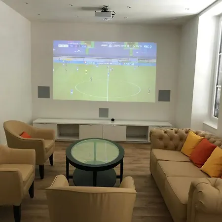 Écrin Haut de Gamme possibilité jacuzzi Hamam-2