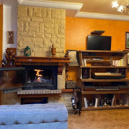 Très joli appartement au centre de IFRANE-2