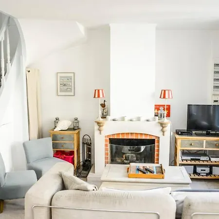 La Maison Bleue-2