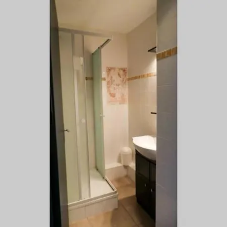 F2 entier CANET VUE MER // BALCON + PARKING-3