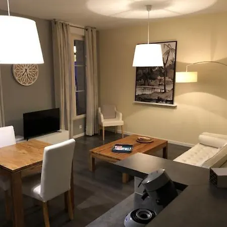 Meuble D'Affaires Place Dupleix-2