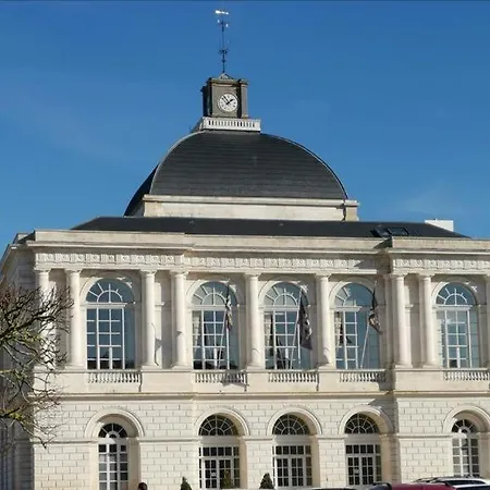 Charmant studio en plein centre avec parking-2