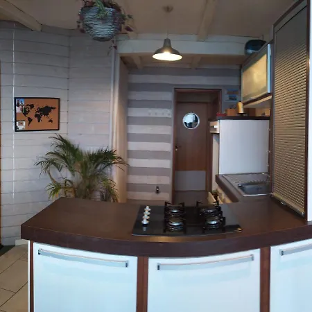 Appartement Vue Mer, Rdc, Plage De Trestrignel-2