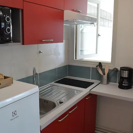 Appartement Pour 2 Personnes Vue Sur Le Port- Residence Jean Rameau-2