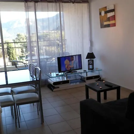 Appartement vue mer et montagne-2