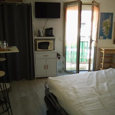 Studio du Commandant Marché-3