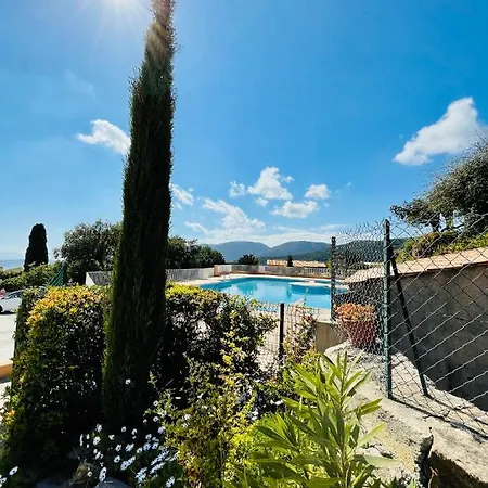 Superbe T2 avec vue mer et piscine-2