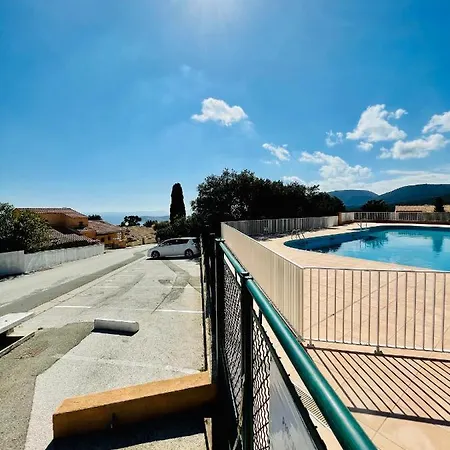 Superbe T2 avec vue mer et piscine-3