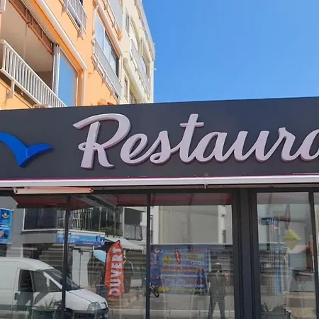 Résidence de standing la Pêcherie Spacieux T3 comme un cocon familial vue mer et sur l'avant port Sur le bout du bout de Cap d'Agde seule cap en Occitanie-3