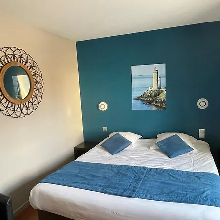 Hotel De La Mer-2
