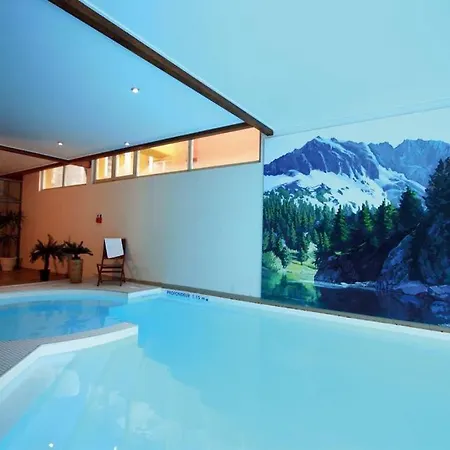 Appartement F2 au domaine des 100 lacs - piscine - sauna - hammam-3