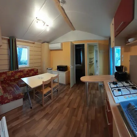 Mobil home 4/6 pers 28m², 11210 port la nouvelle-2