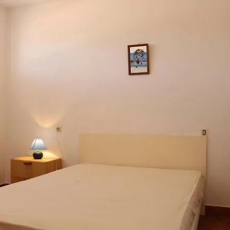 Appartement 3 Pieces Avec Parking, A 10M De La Plage - 6 Couchages - Fr-1-229C-171-2
