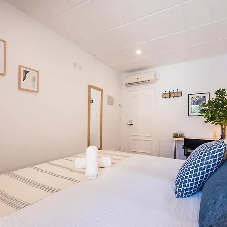 Marisol - Self Check-In Guesthouse - Adults Only-3