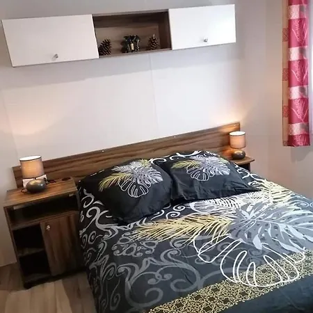 Mobile Home Au Camping Les Charmettes-3