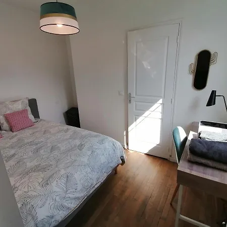 Villa Des Roses - Appart T2, 31M2, 1Er Etage, Vue Jardin, "Le Scandinave"-2