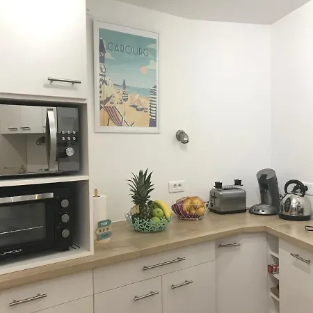 Joli Appartement Avec Jardin - La Maove-3